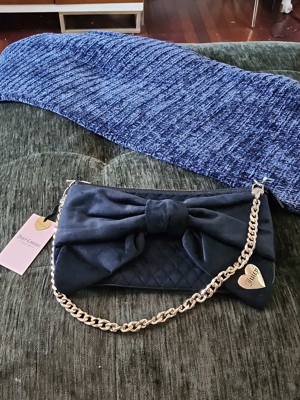Juicy Couture Black Quilted Bow Shoulderbag, Handbag, Clutch w/Gold Chain NWT